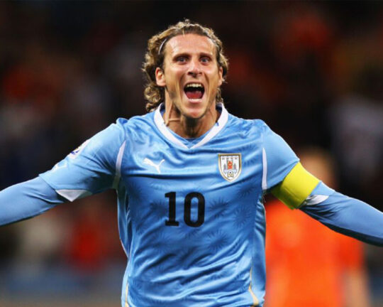Forlan-Seleccion-Destacada-2407